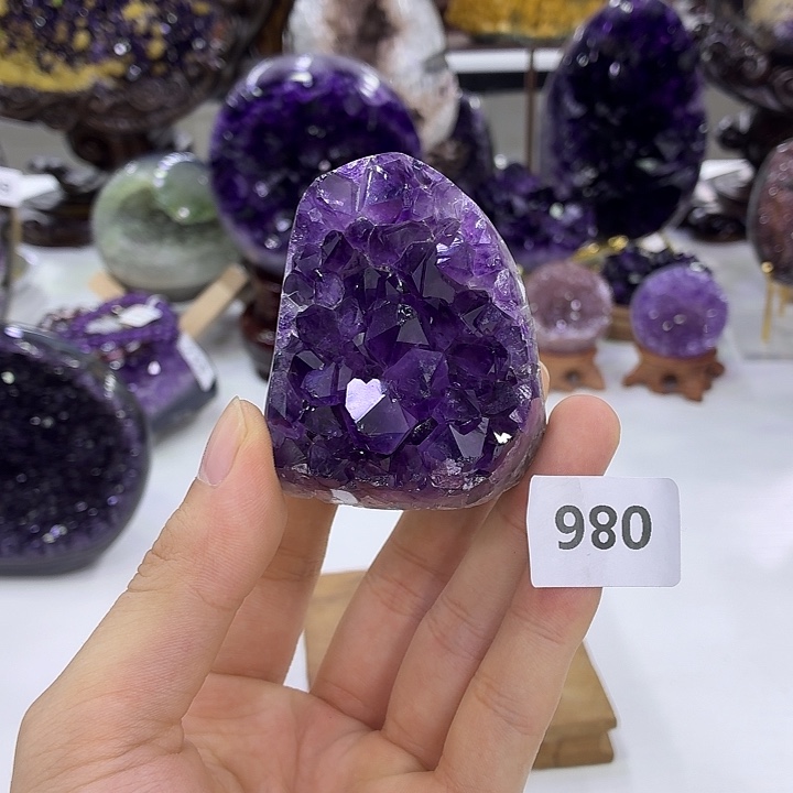 水晶大型摆件（非配饰）未镶嵌