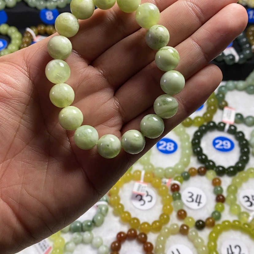 【闪购商品】蛇纹石玉手链未镶嵌