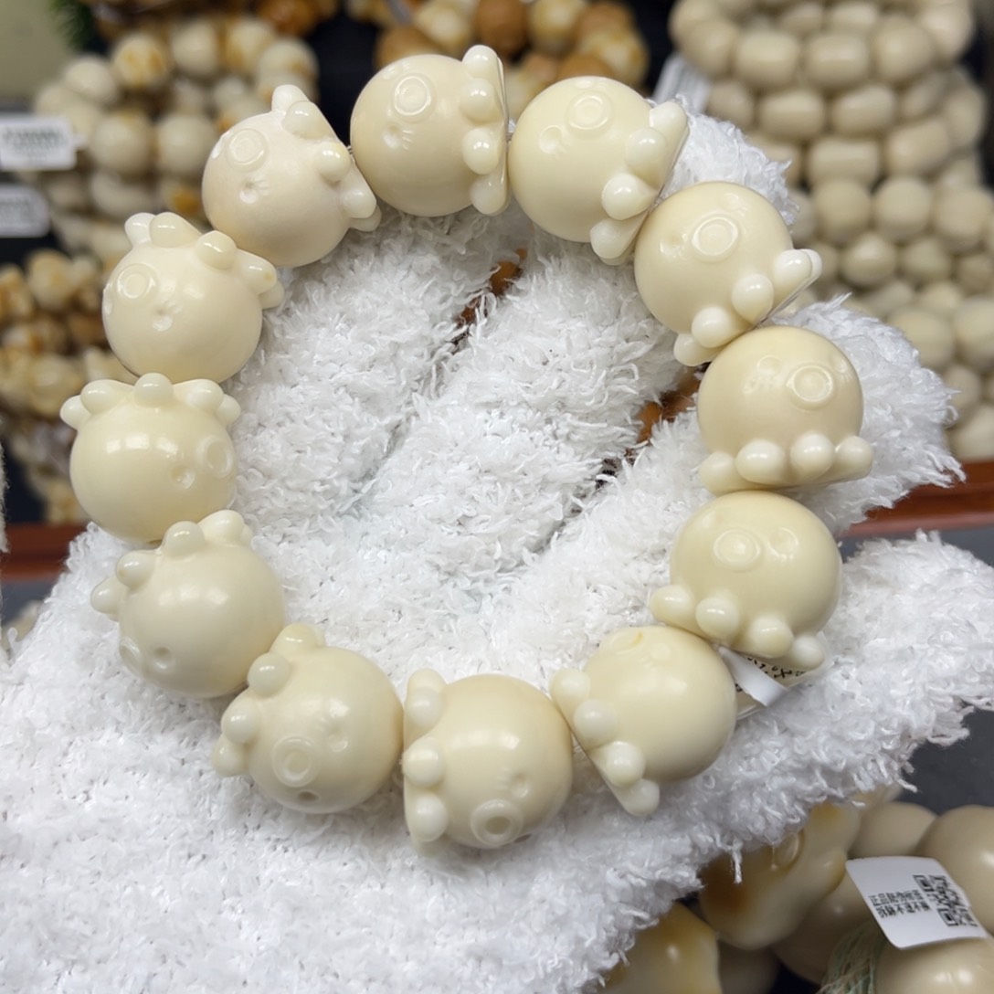 菩提根/象牙果吊坠4.16.28章鱼