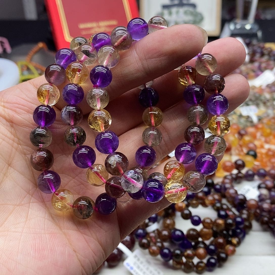 水晶手串未镶嵌多样性发货发一条