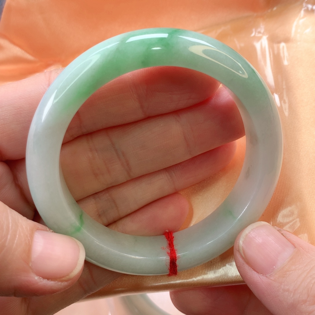 翡翠手镯未镶嵌51正