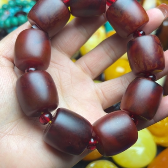 琥珀手串未镶嵌蜜蜡