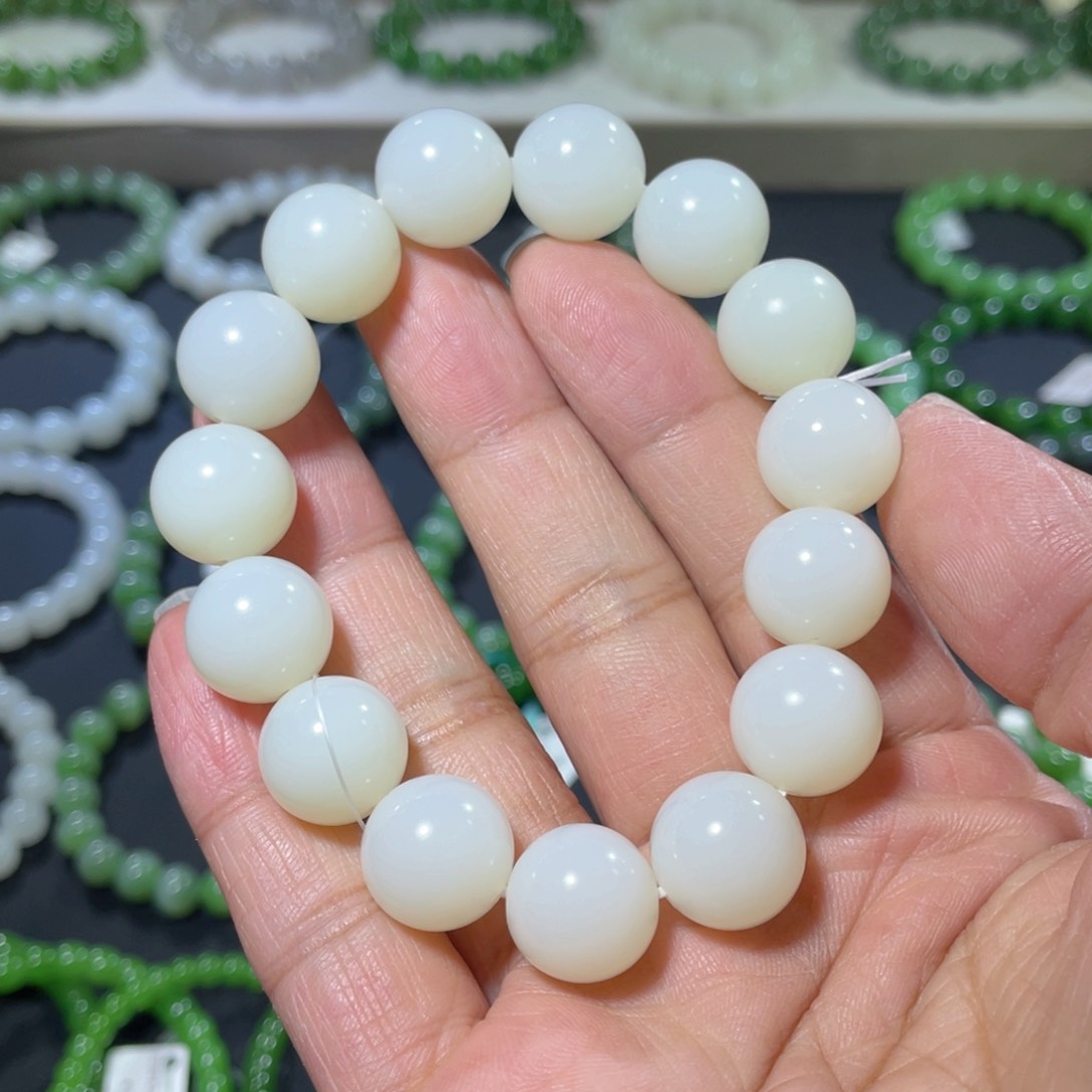 和田玉手链未镶嵌台****特