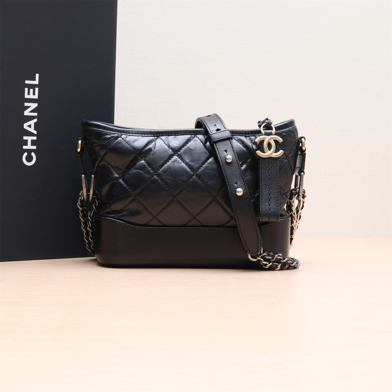 95新 Chanel/香奈儿 斜挎包 流浪 20 黑色24开P214769349