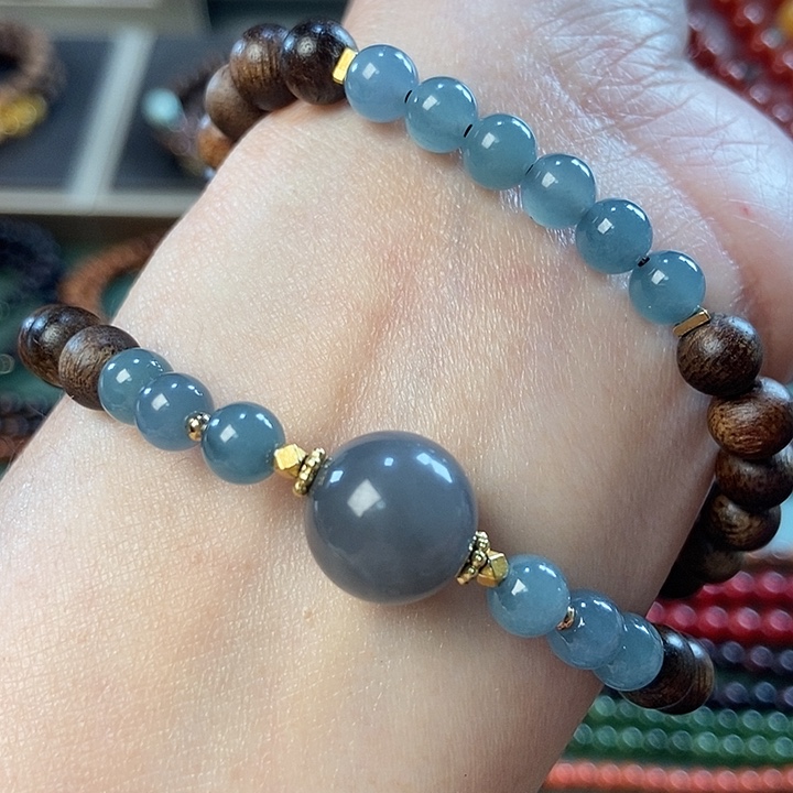 沉香手串0.6红土沉香手串