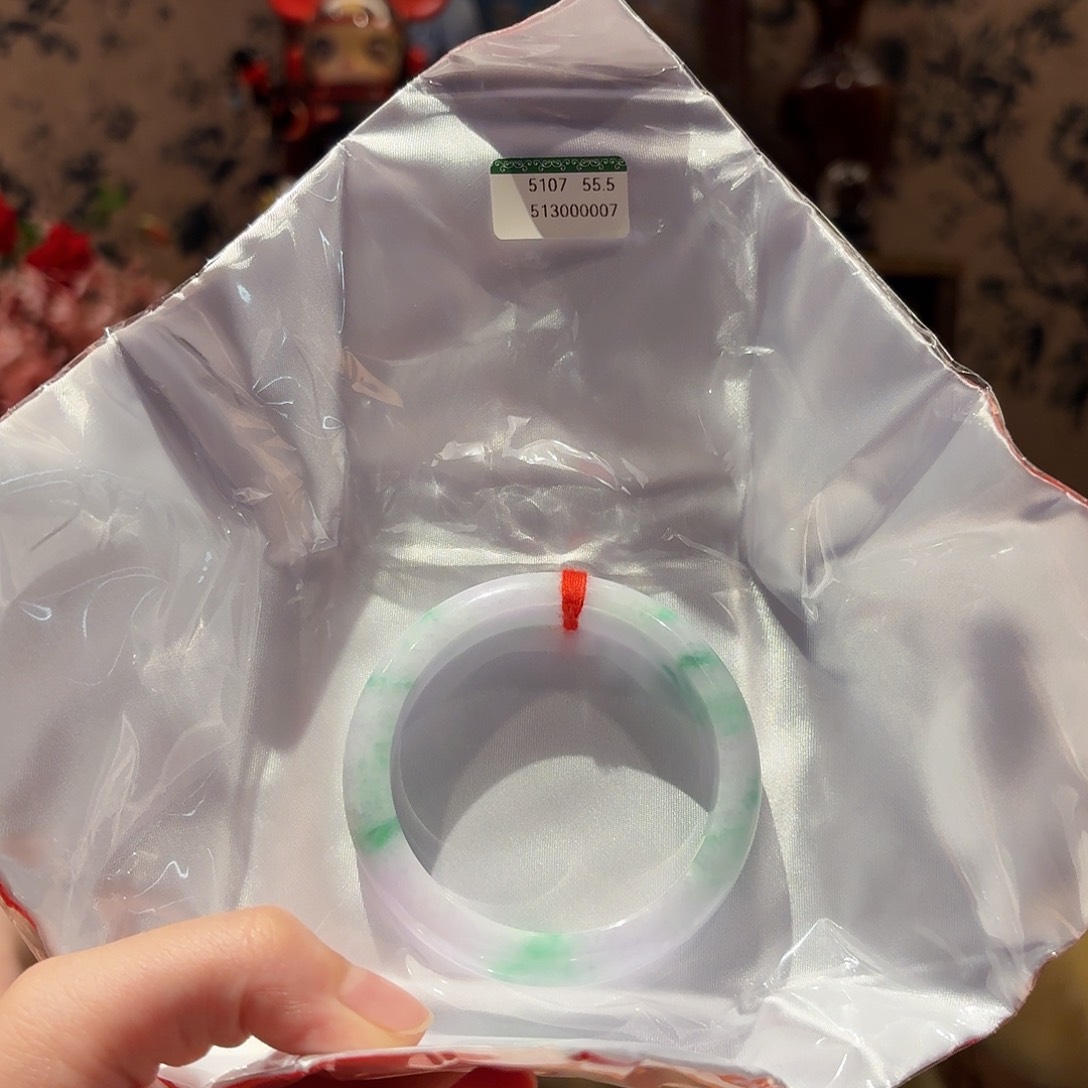 翡翠手镯未镶嵌55.5圈口