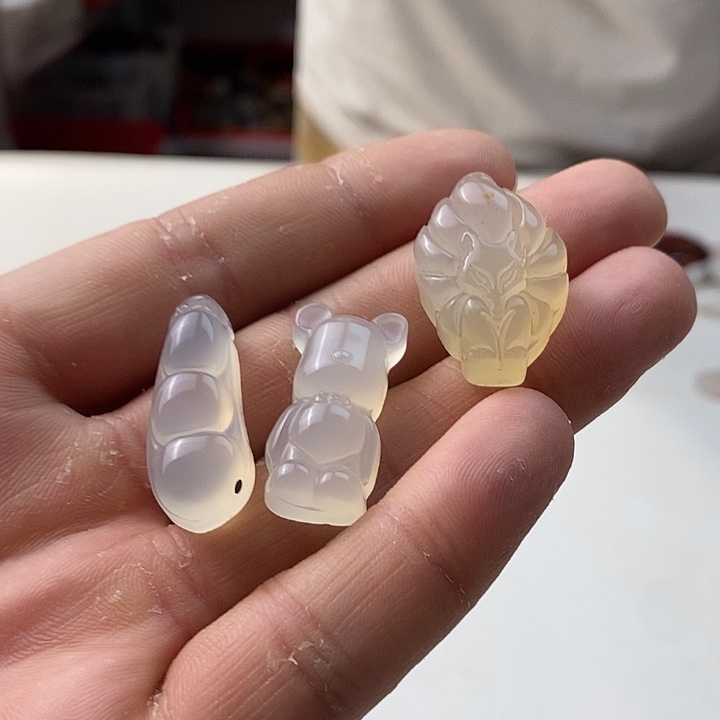 未镶嵌颈饰玛瑙/玉髓