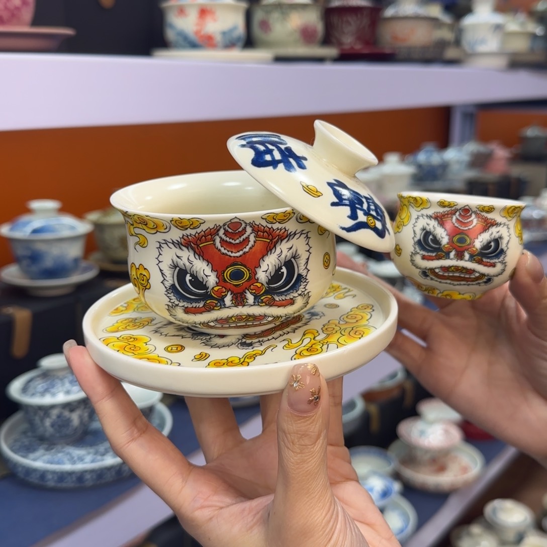 款式高温天气和风雨的季节