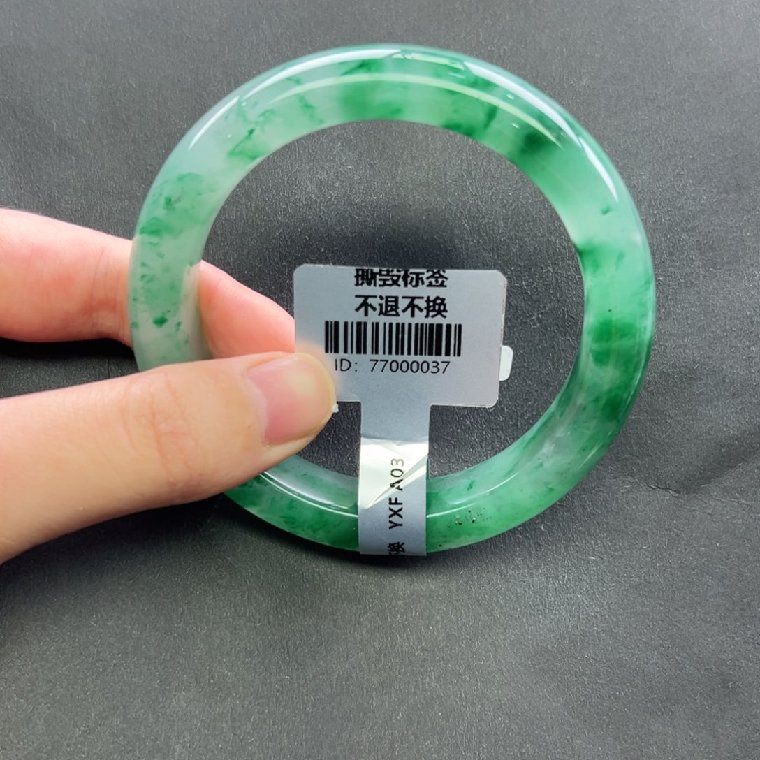 马***店石英质玉未镶嵌手镯+瑶瑶57.0