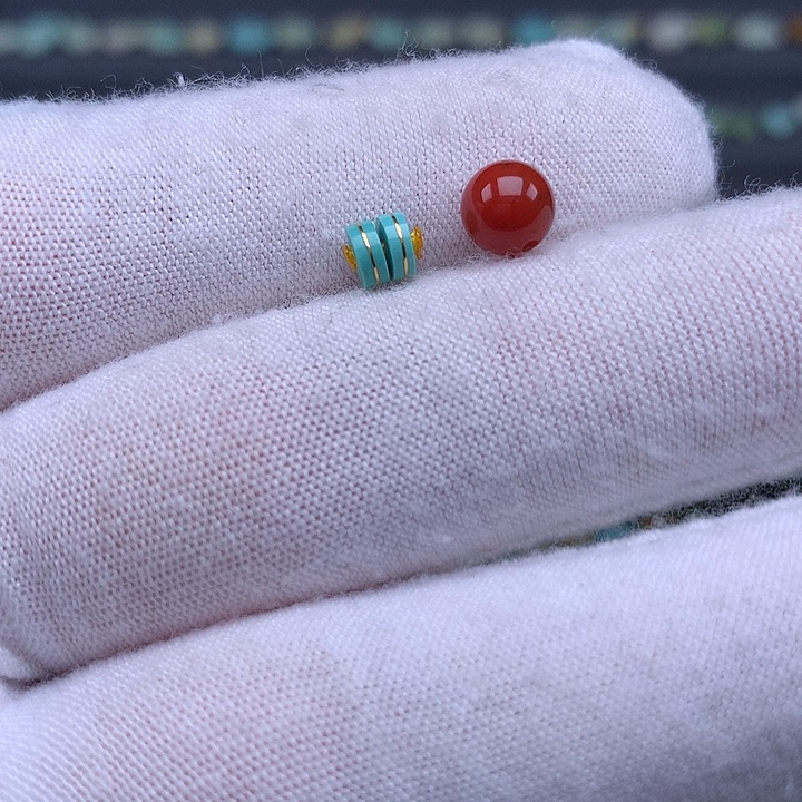 南红玛瑙未镶嵌珠宝奇石