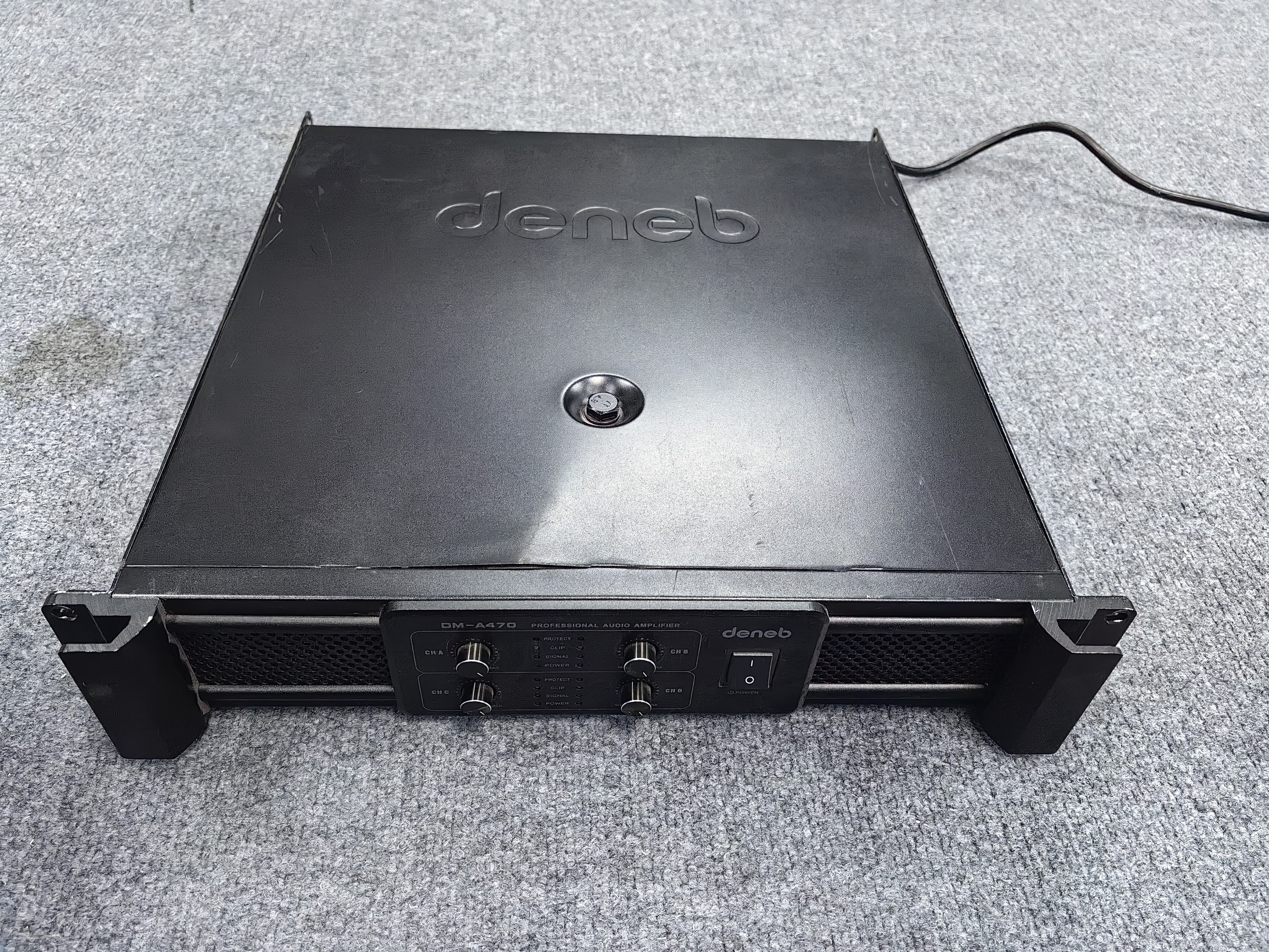 8新  帝道四通道功放一台（不包邮）