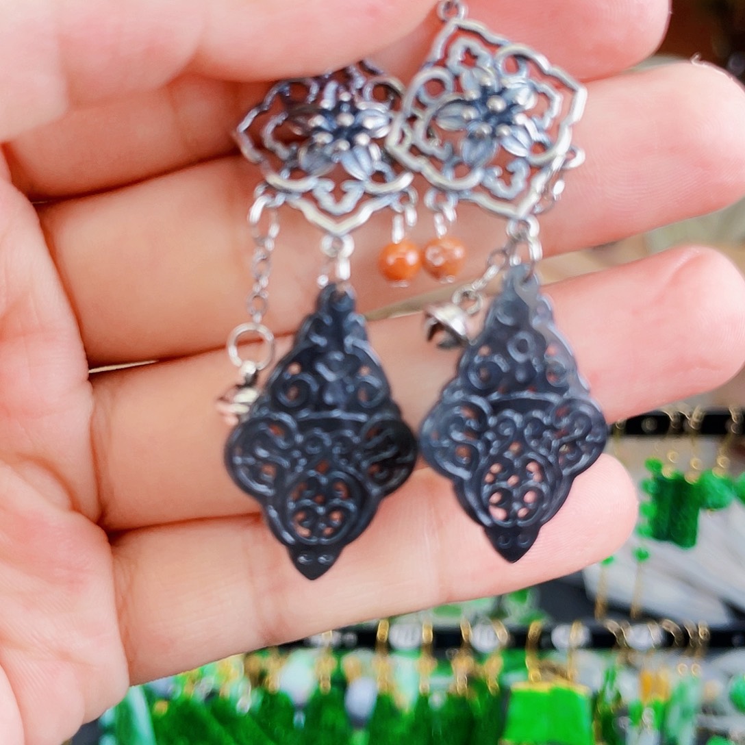 未镶嵌翡翠耳饰饰品