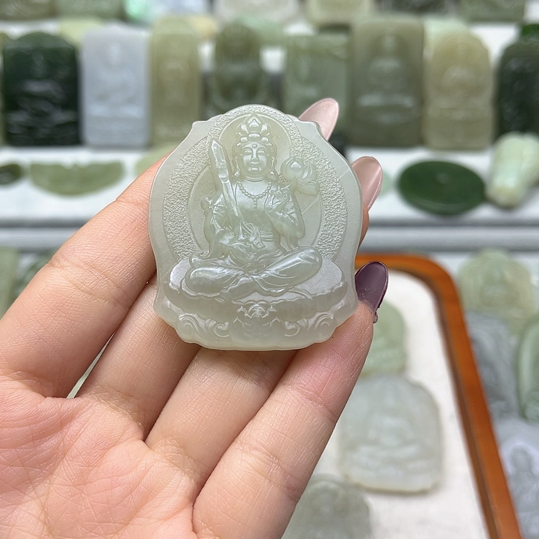 和田玉颈饰未镶嵌?*