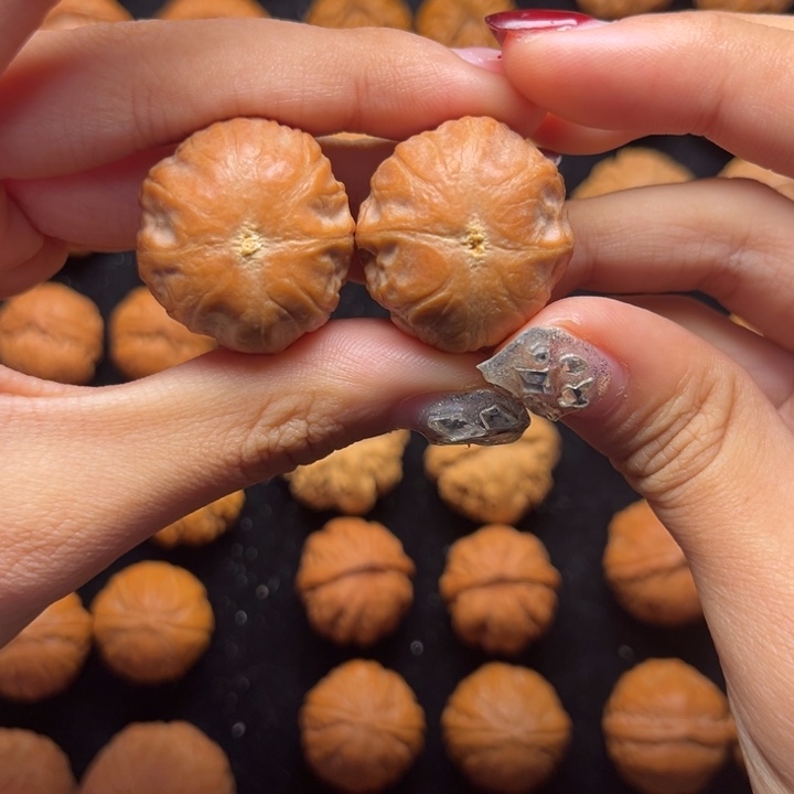 龙***印文玩核桃吊坠核桃