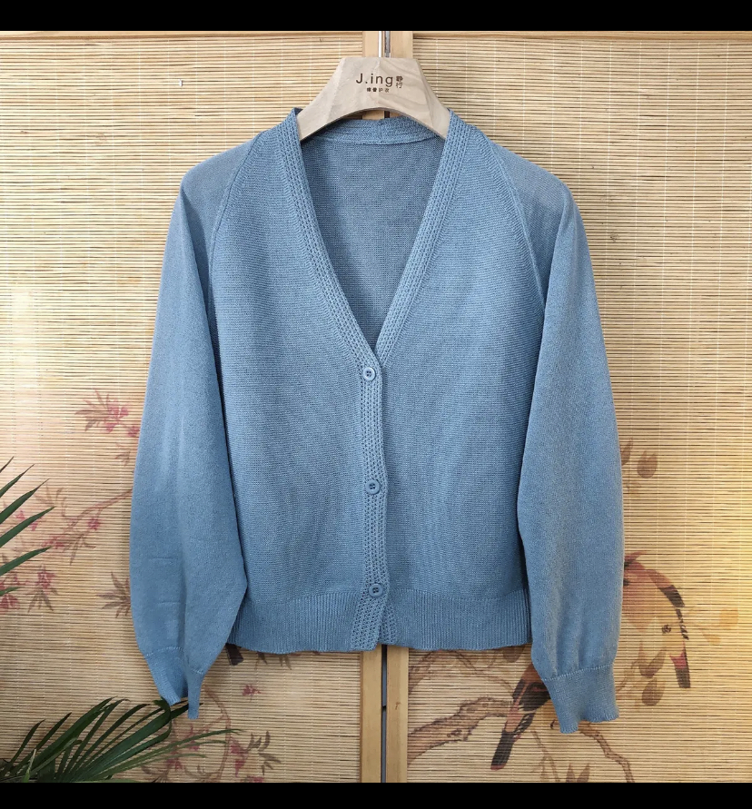 纯色开衫针织女装上衣长袖时尚减龄波点遮肉显瘦大气薄款