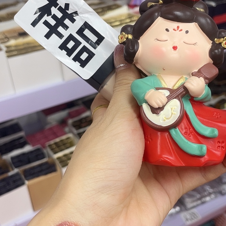 瓷片香奶奶粉陶瓷娃娃