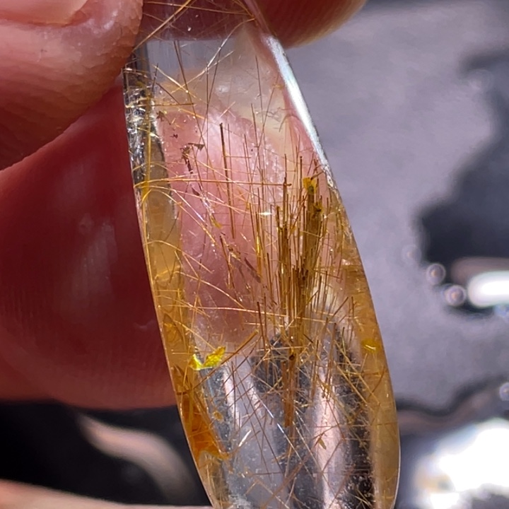 雨***姐未镶嵌颈饰发晶钛