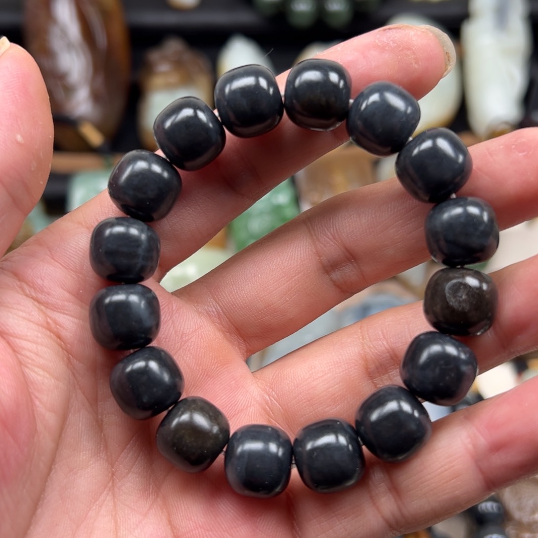 和田玉把件未镶嵌