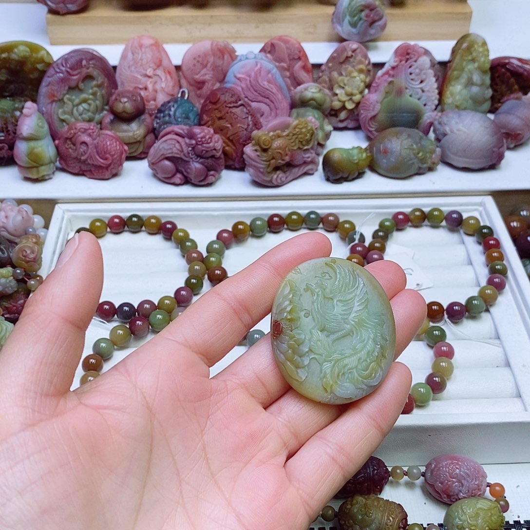 玛瑙/玉髓盐源玛瑙未镶嵌