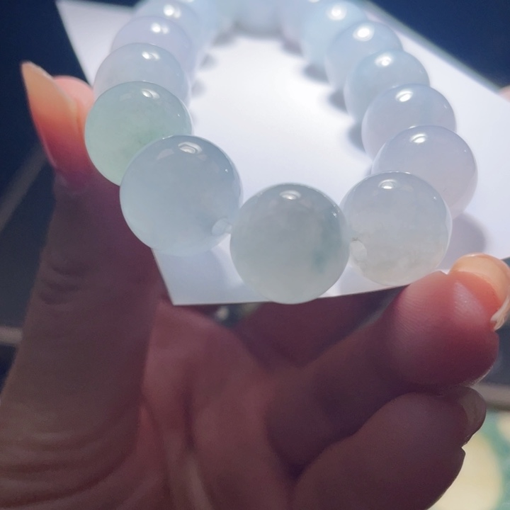 未镶嵌定制翡翠翡翠12+