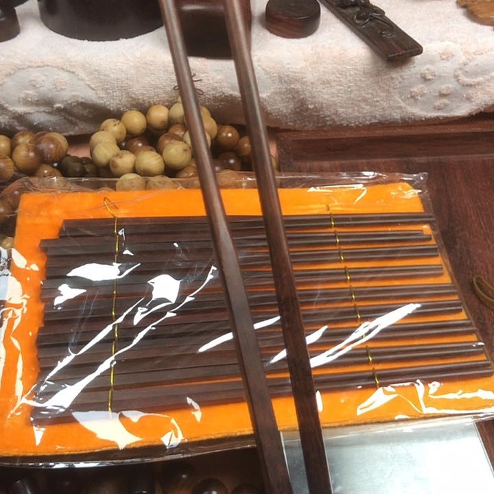 小叶紫檀筷子，手艺人