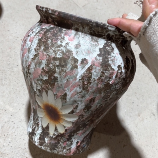 罐默认微瑕，有孔编号13-290