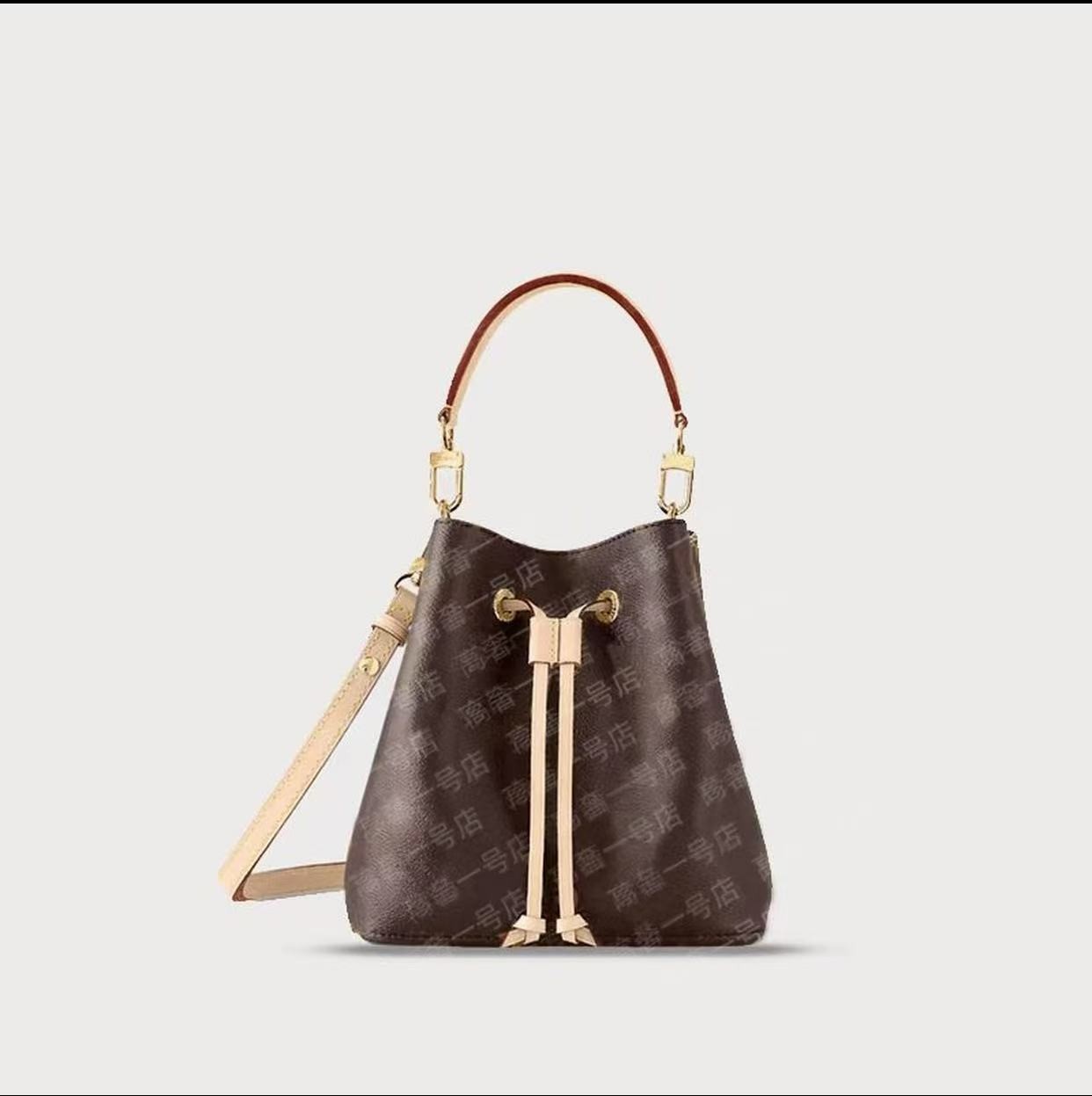 《水桶包/20cm》全套包装 元版聊 全钢五金 斜挎包