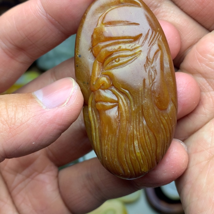 【闪购商品】颈饰未镶嵌和田玉