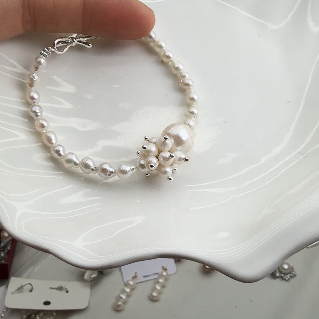 未镶嵌淡水珍珠颈饰