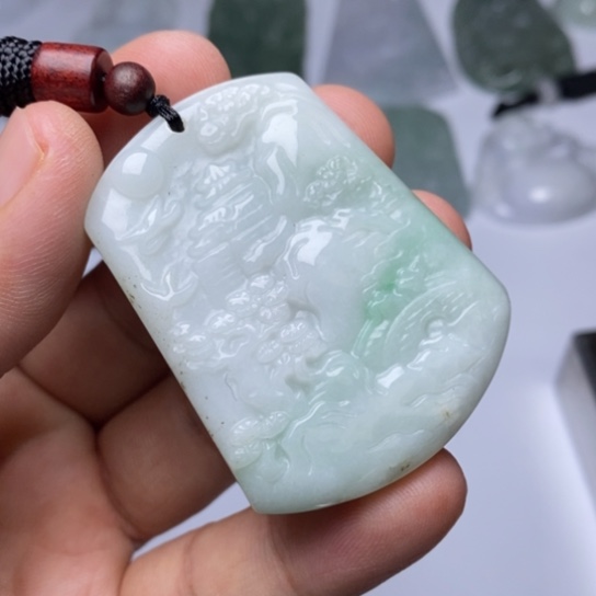 翡翠未镶嵌颈饰翡翠