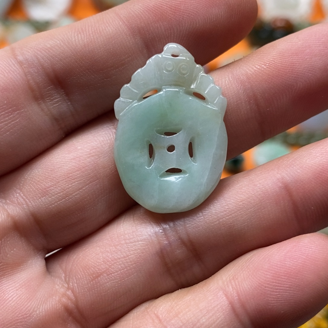 和田玉（糖玉）未镶嵌颈饰