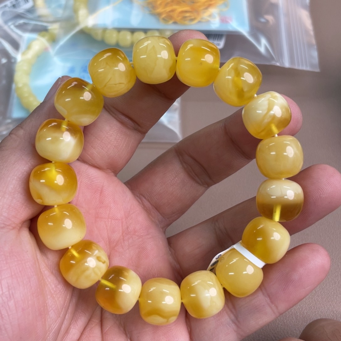 琥珀裸石未镶嵌16100000000