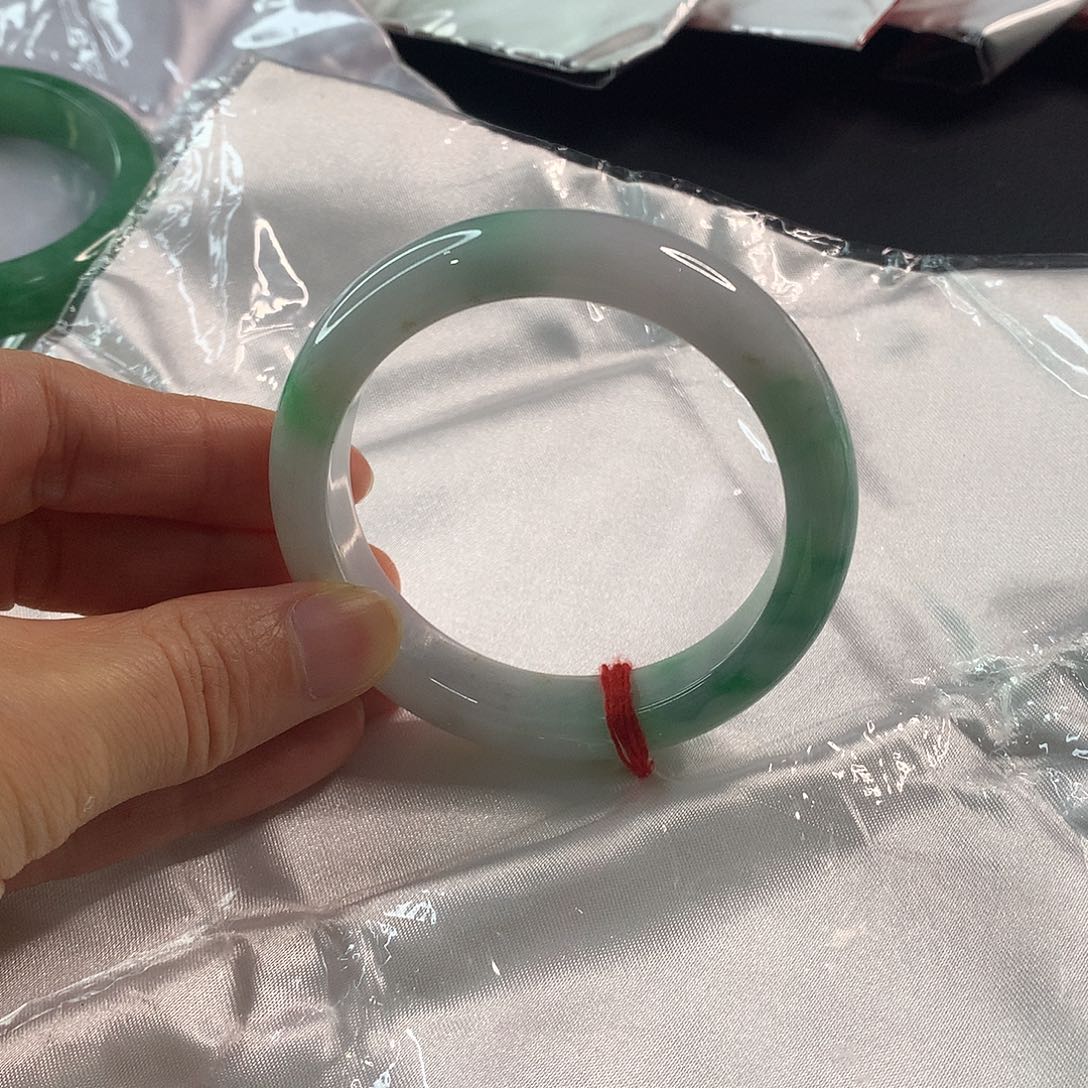 翡翠未镶嵌手镯翡翠手镯53