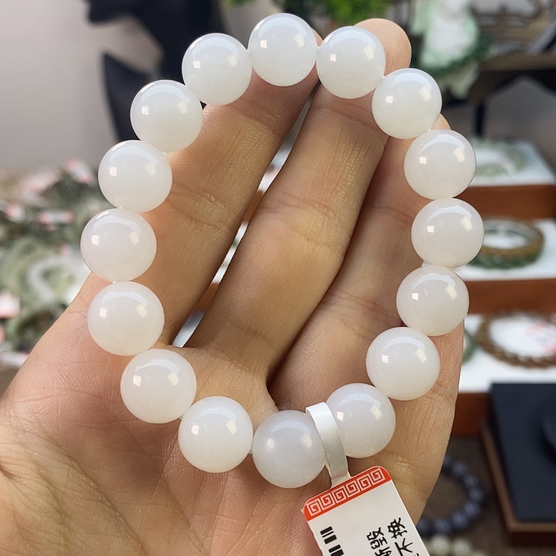 和田玉手串未镶嵌