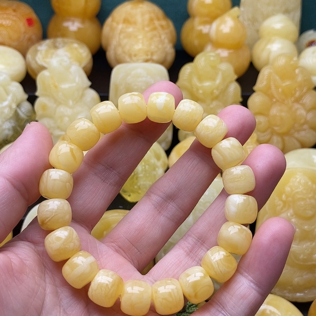 琥珀颈饰未镶嵌琥珀蜜蜡吊坠