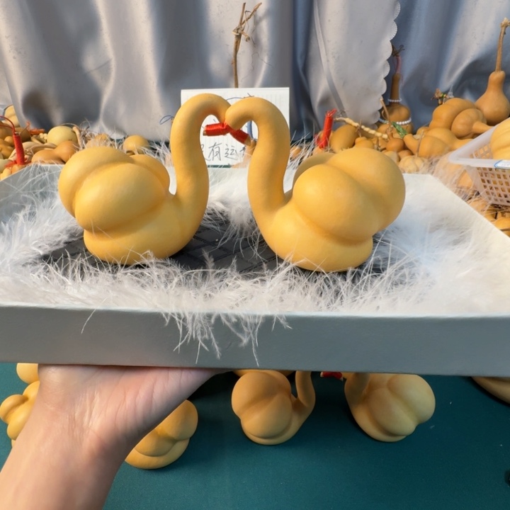 三***d大叶紫檀（黑酸枝木类）