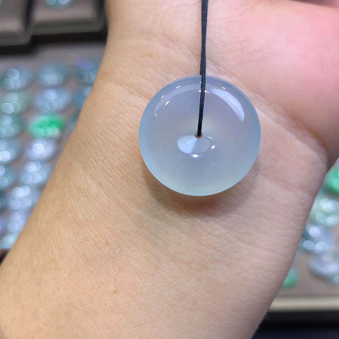 翡翠未镶嵌颈饰平安扣20.8*6.1