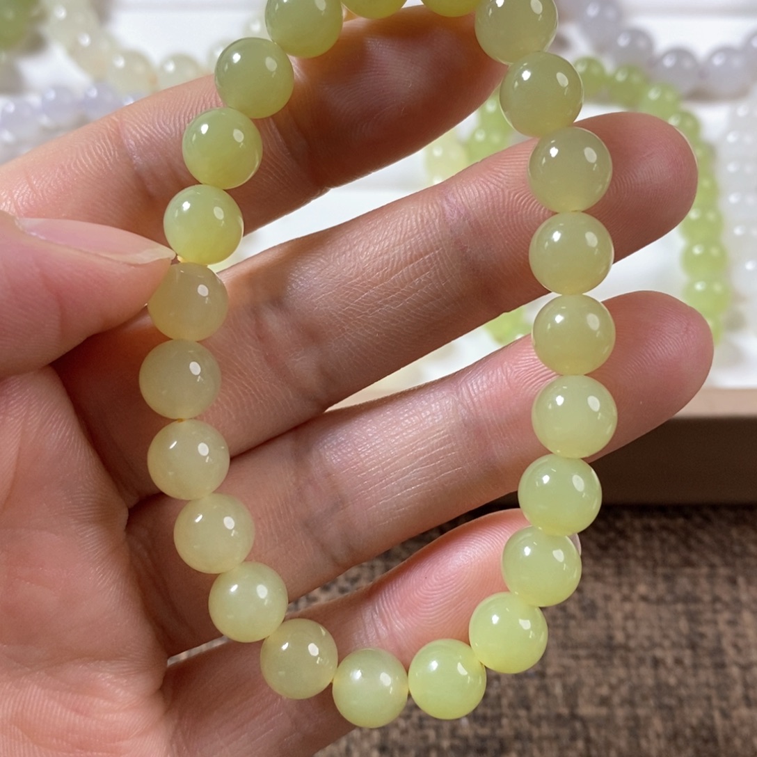 和田玉未镶嵌手串