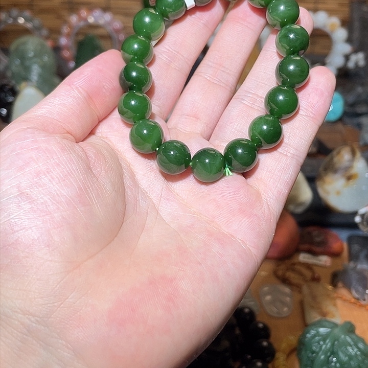 颈饰未镶嵌和田玉手串