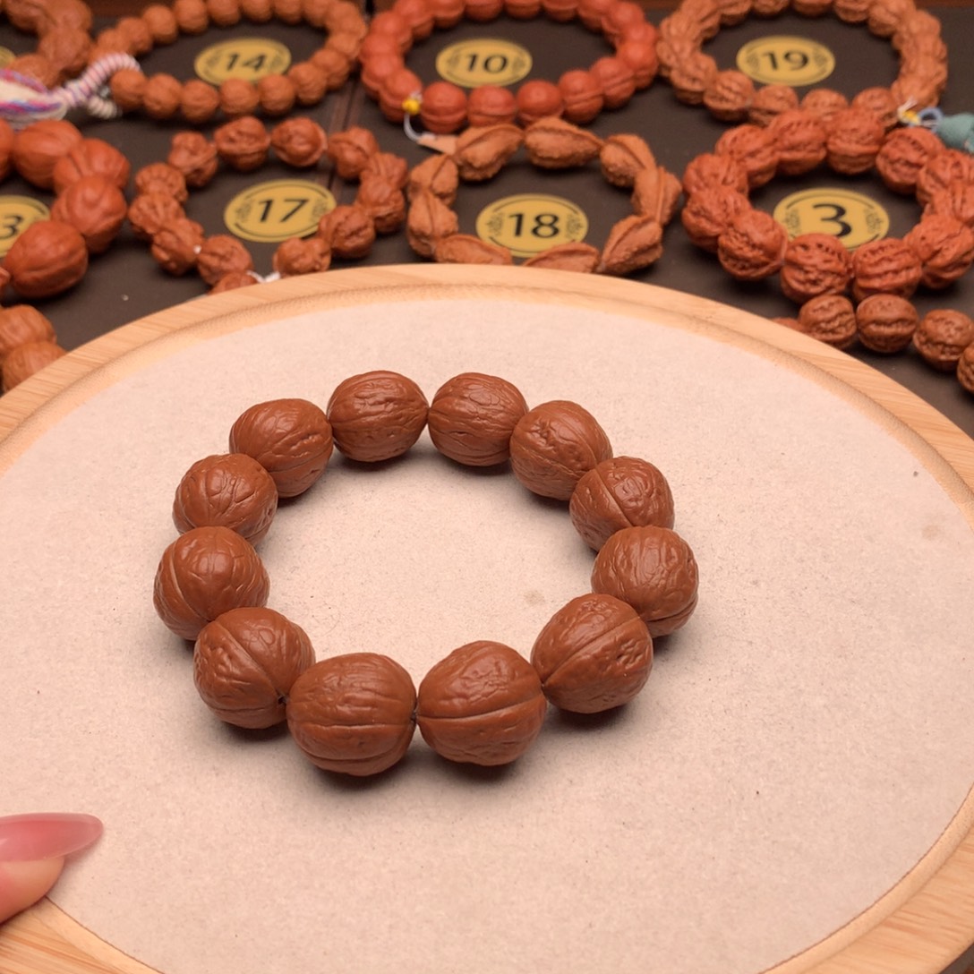 文玩核桃手串蘑菇力