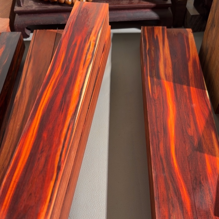 香榧木傅*科檀木的定向闪购