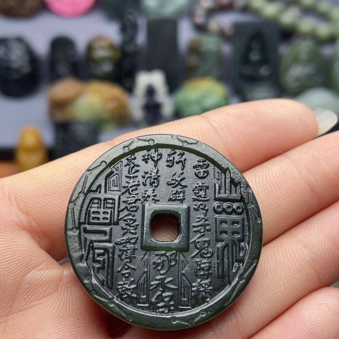 和田玉颈饰未镶嵌玄*