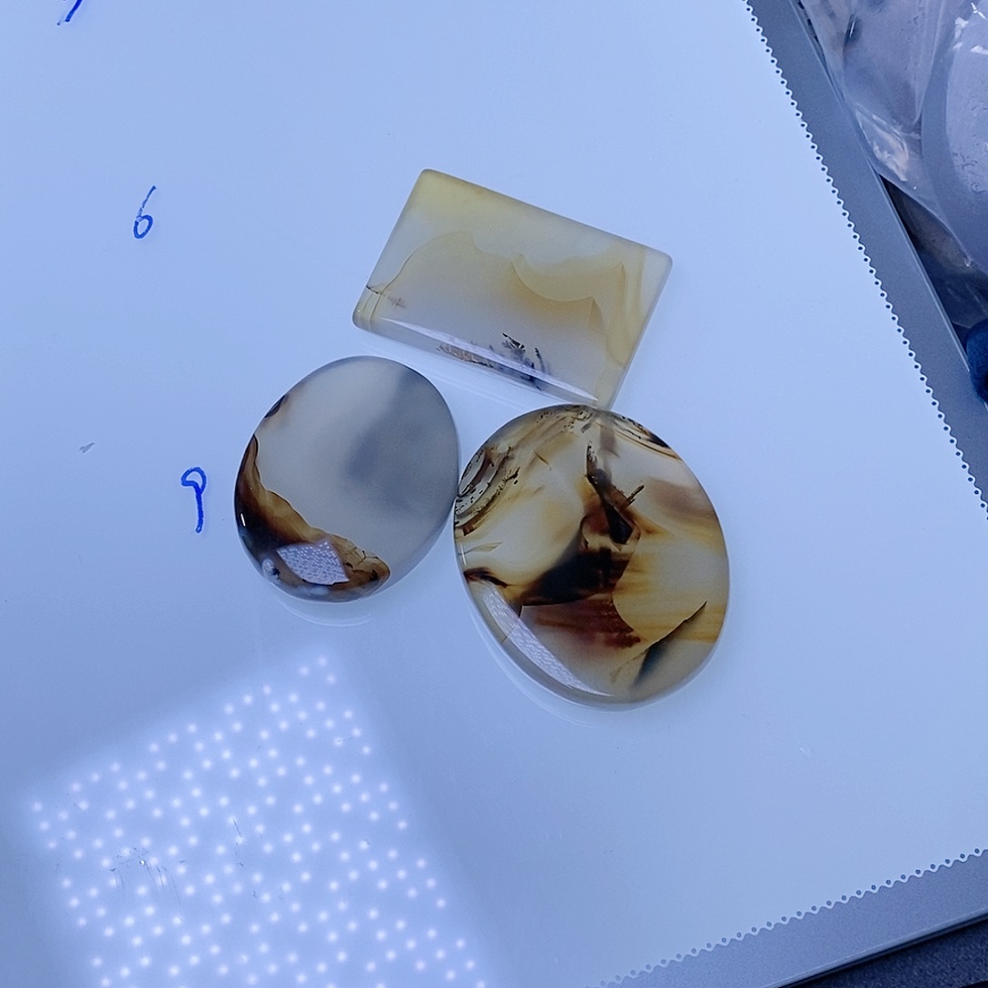 玛瑙/玉髓珠宝半成品未镶嵌捞**鱼