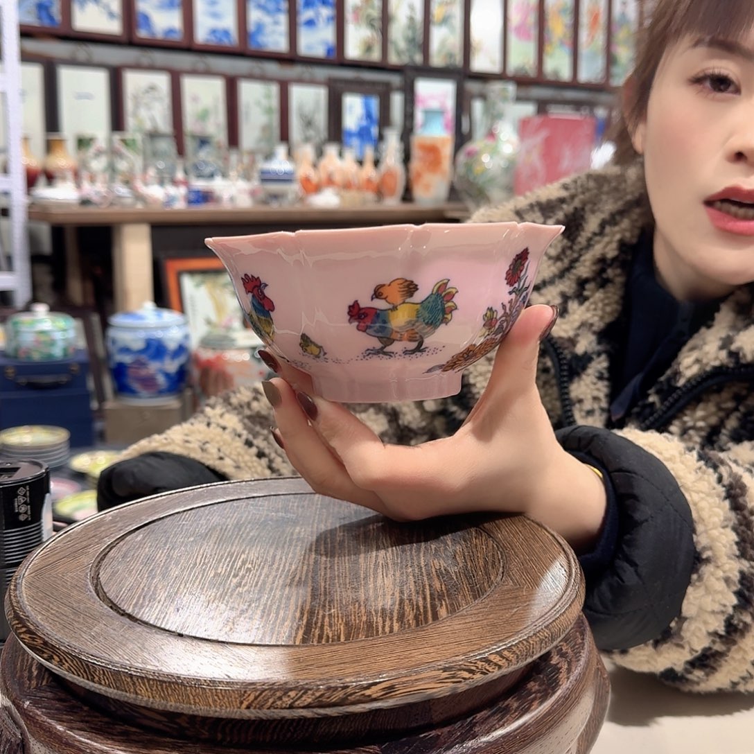 摆件瓷////景德镇陶瓷瓷器。