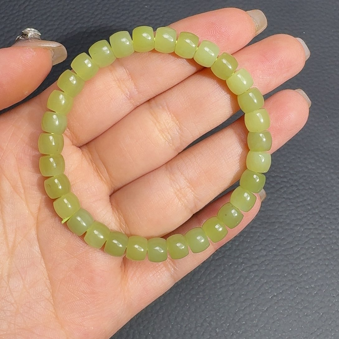 和田玉手串未镶嵌