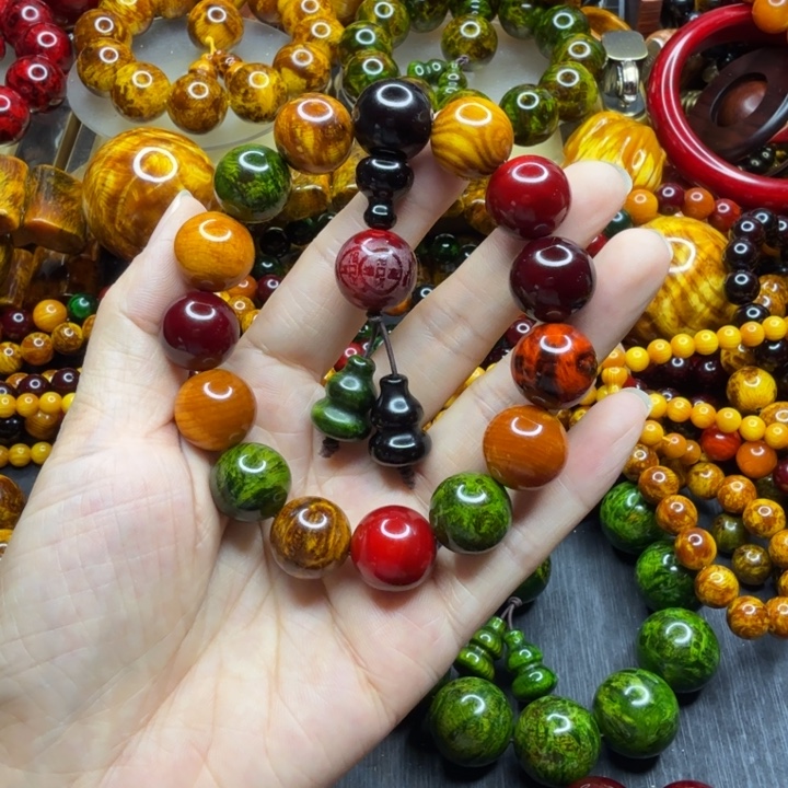 松木琥珀木文玩手串