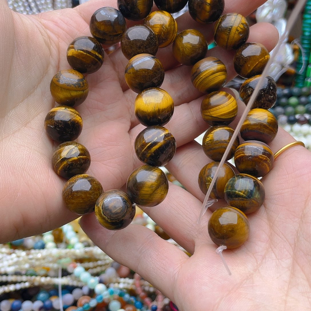 玛瑙/玉髓珠宝半成品未镶嵌黄虎一条卡14