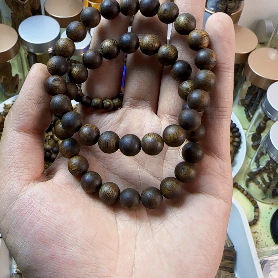 沉香沉香碎屑奇楠沉香09高货乌身花