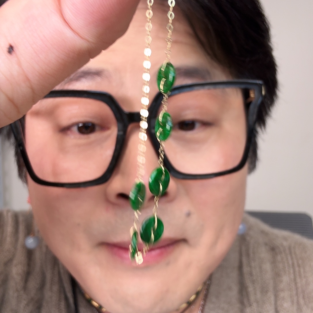 翡翠18K金镶嵌颈饰一件