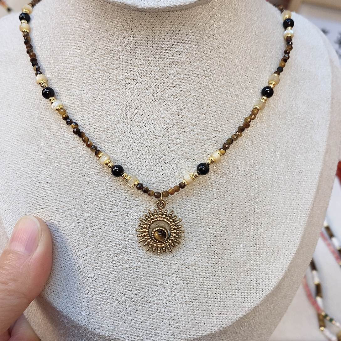 贝壳钛钢锆石钛钢